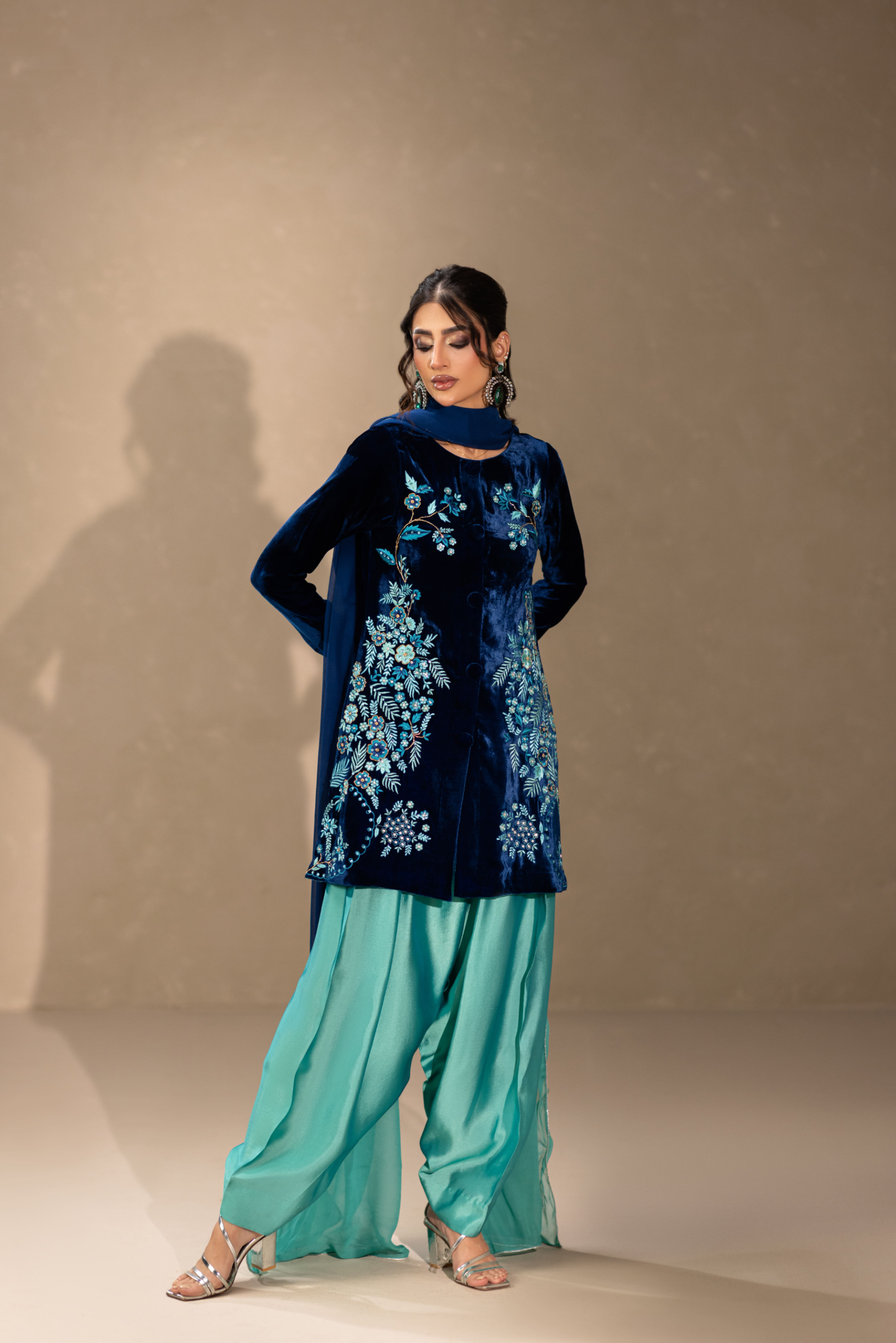 Article 3015 - Image 2